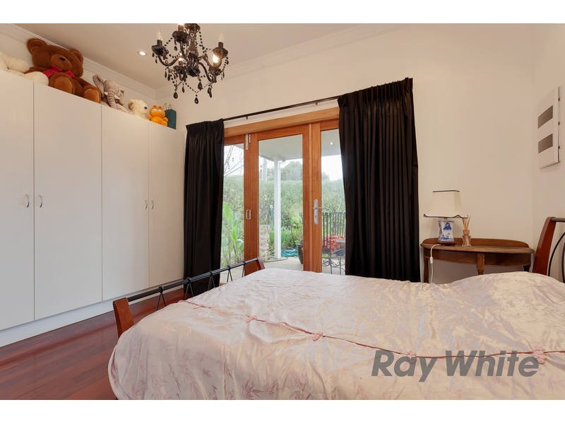 2 Lynn Street, Hilton WA 6163