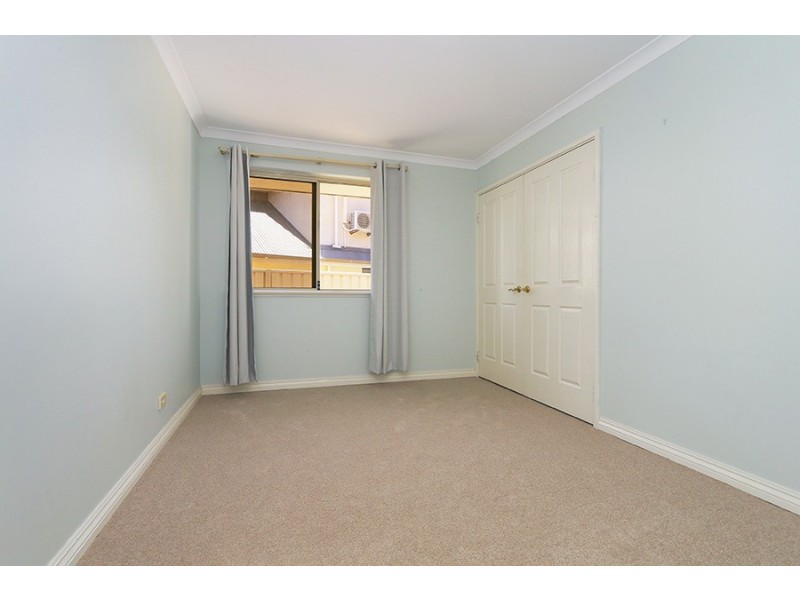 10 Glen Iris Drive, Jandakot WA 6164