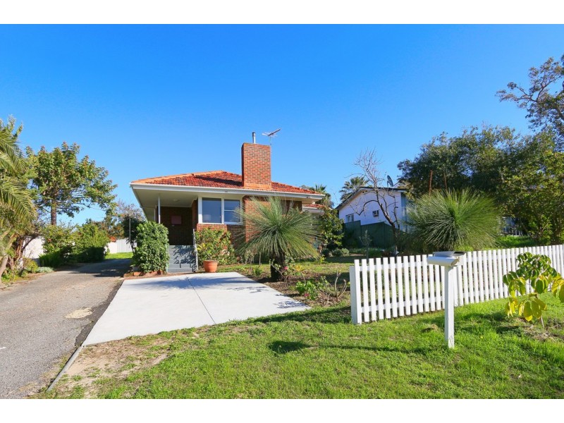 31 Mopsa Way, Coolbellup WA 6163