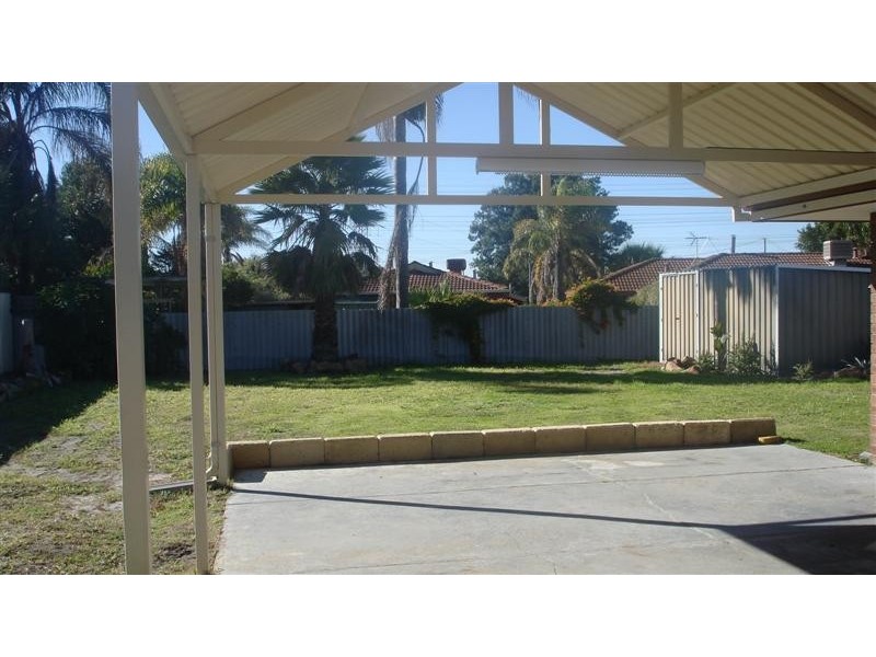 10 South Lake Drive, South Lake WA 6164