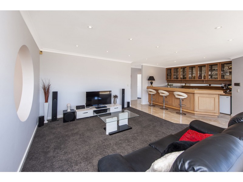 17 Riley Road, Kardinya WA 6163