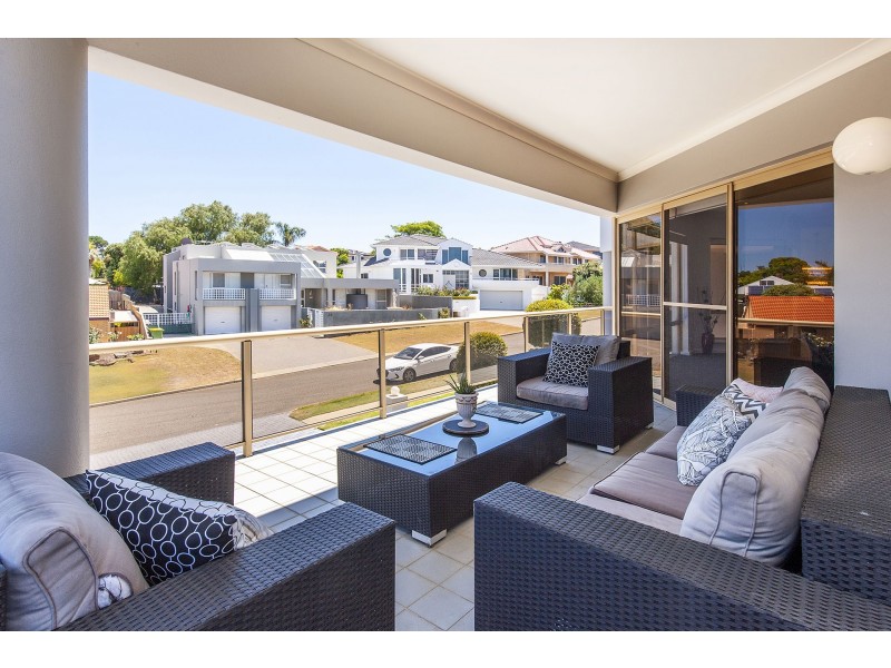 17 Riley Road, Kardinya WA 6163