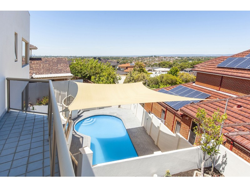 17 Riley Road, Kardinya WA 6163