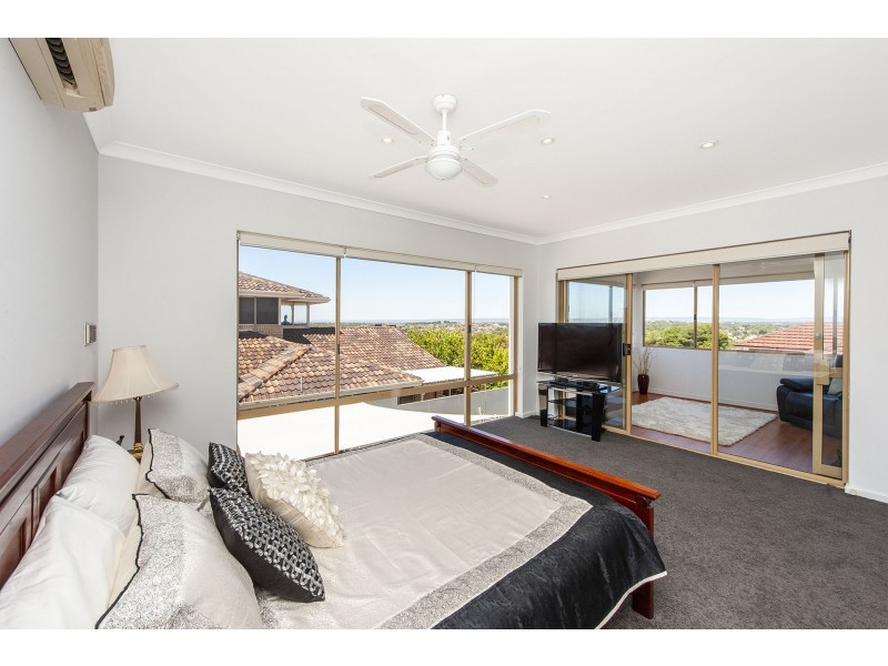 17 Riley Road, Kardinya WA 6163