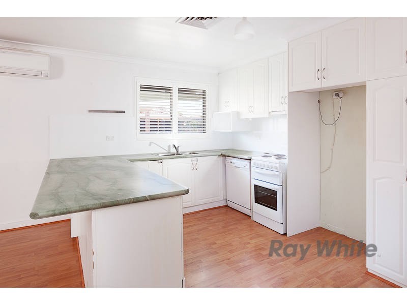 11 Loris Way, Kardinya WA 6163