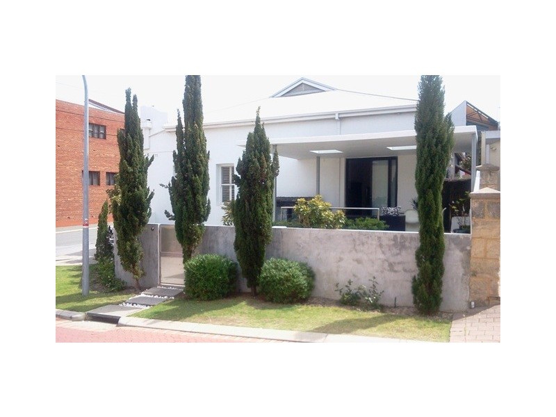 10/79 Thompson Rd, North Fremantle WA 6159