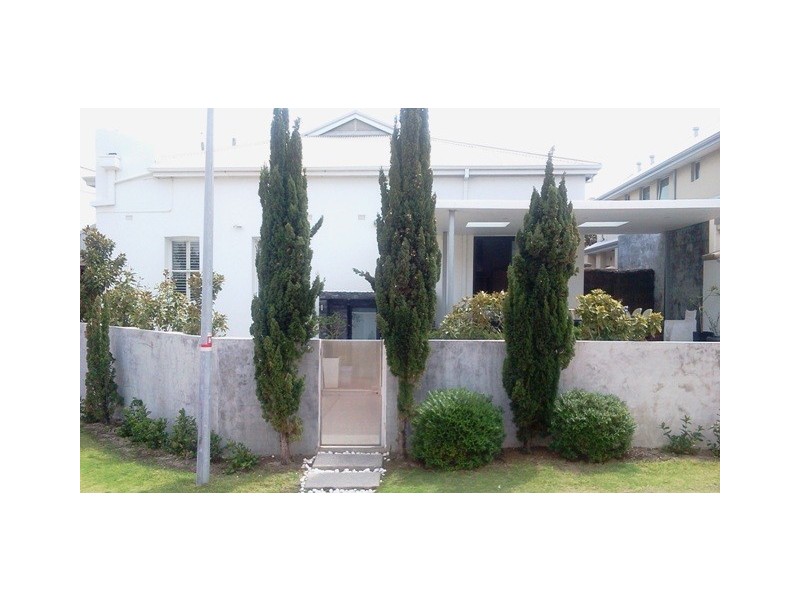 10/79 Thompson Rd, North Fremantle WA 6159