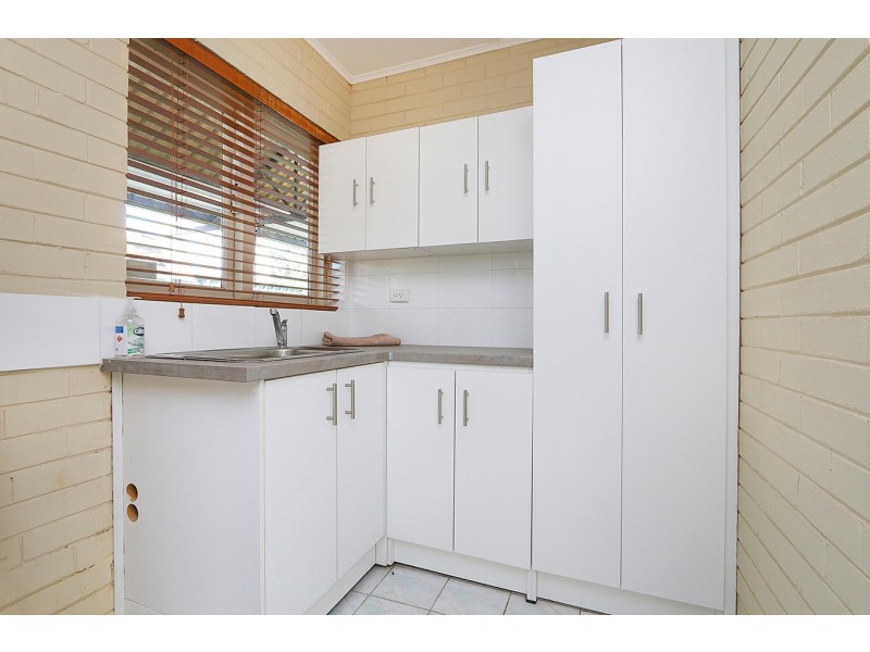 30 Williams Road, Coolbellup WA 6163