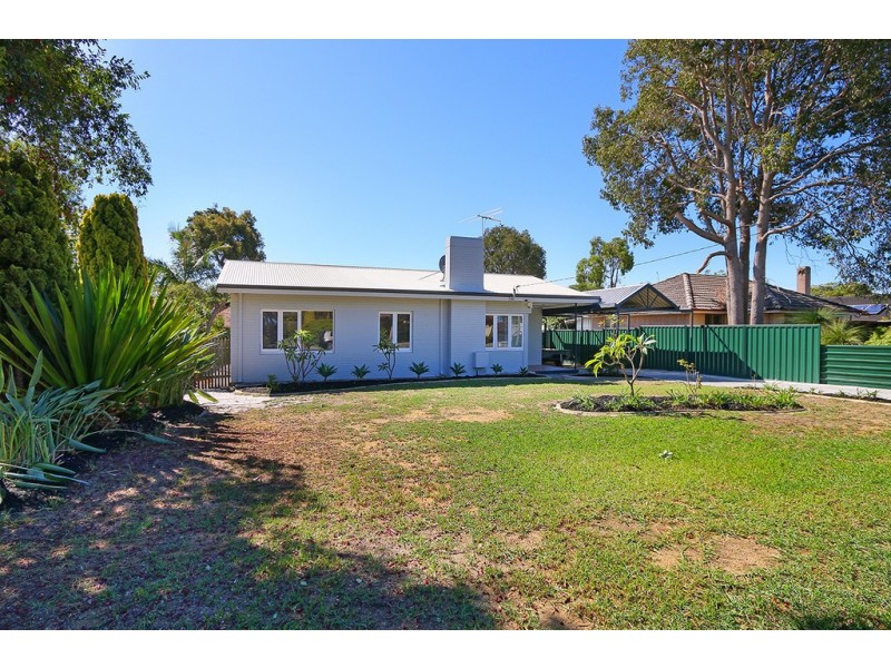 30 Williams Road, Coolbellup WA 6163