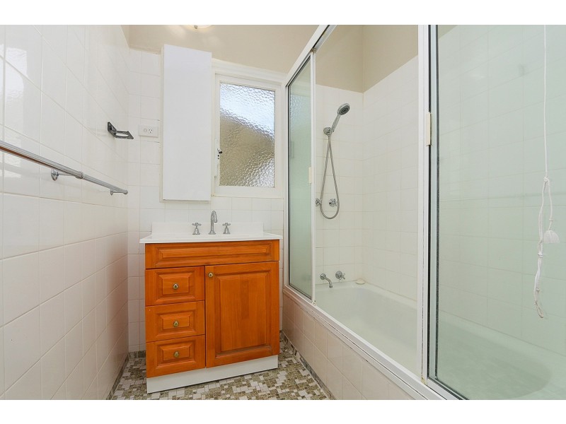 30 Williams Road, Coolbellup WA 6163