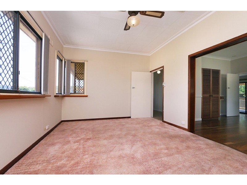 86 Winfield Street, Hamilton Hill WA 6163