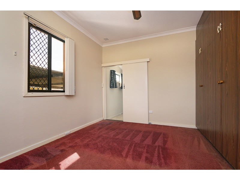 86 Winfield Street, Hamilton Hill WA 6163