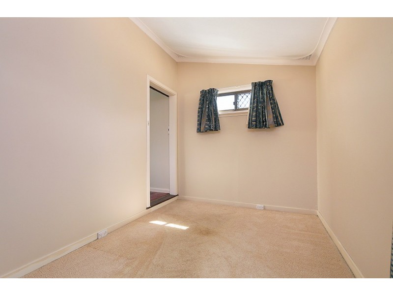 86 Winfield Street, Hamilton Hill WA 6163