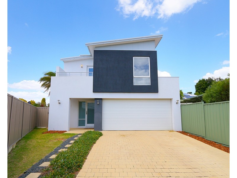 12B Walker Court, Kardinya WA 6163