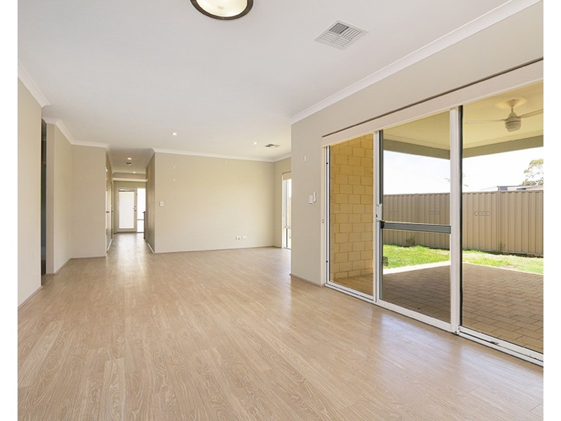 12B Walker Court, Kardinya WA 6163