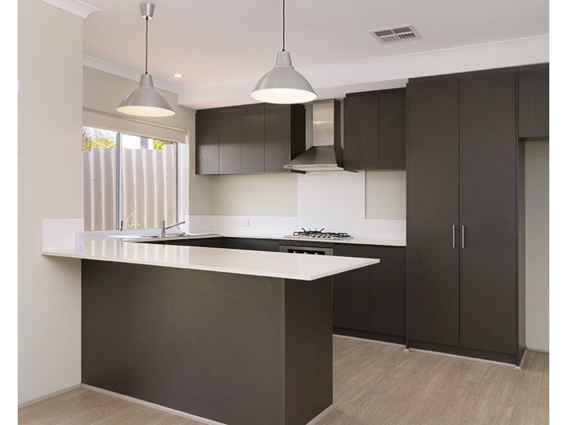 12B Walker Court, Kardinya WA 6163