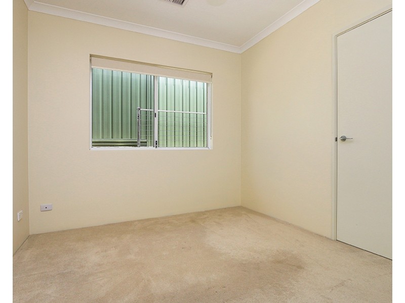 12B Walker Court, Kardinya WA 6163