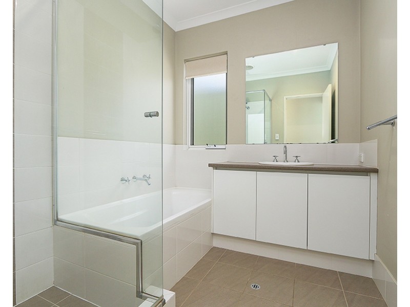 12B Walker Court, Kardinya WA 6163