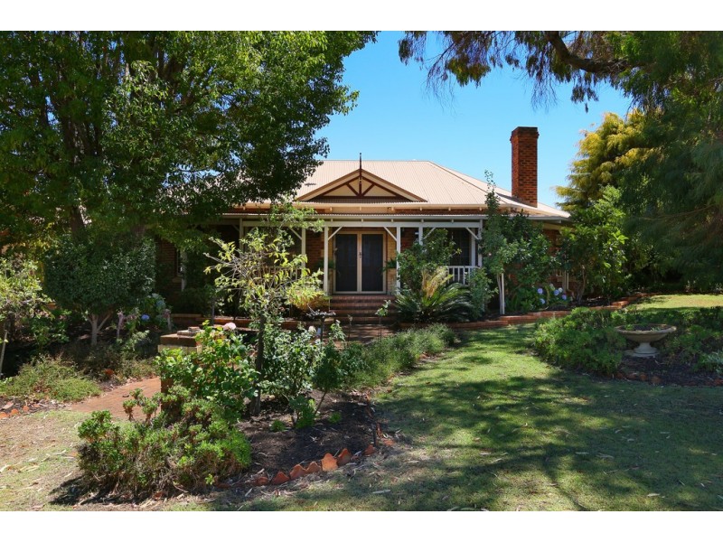 19 Inwood Place, Murdoch WA 6150