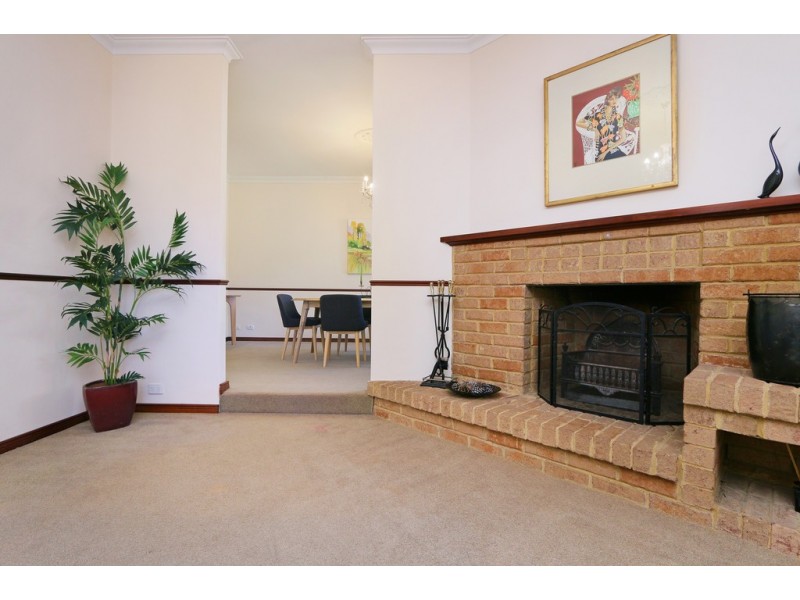 19 Inwood Place, Murdoch WA 6150