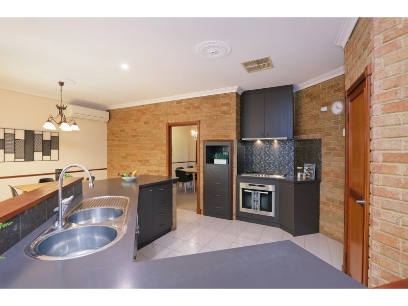 19 Inwood Place, Murdoch WA 6150