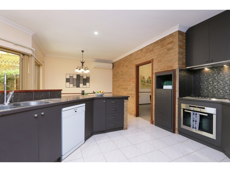 19 Inwood Place, Murdoch WA 6150