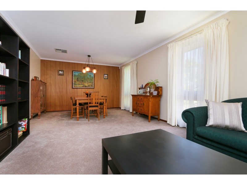 21 Bartling Crescent, Bateman WA 6150