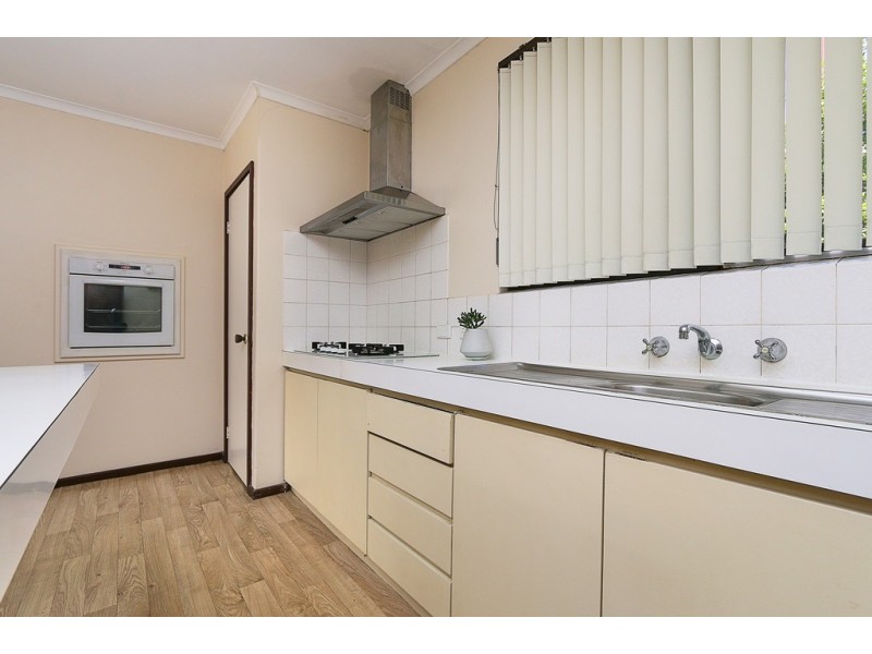 21 Bartling Crescent, Bateman WA 6150