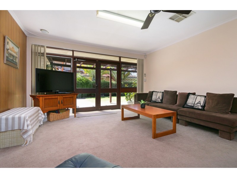 21 Bartling Crescent, Bateman WA 6150