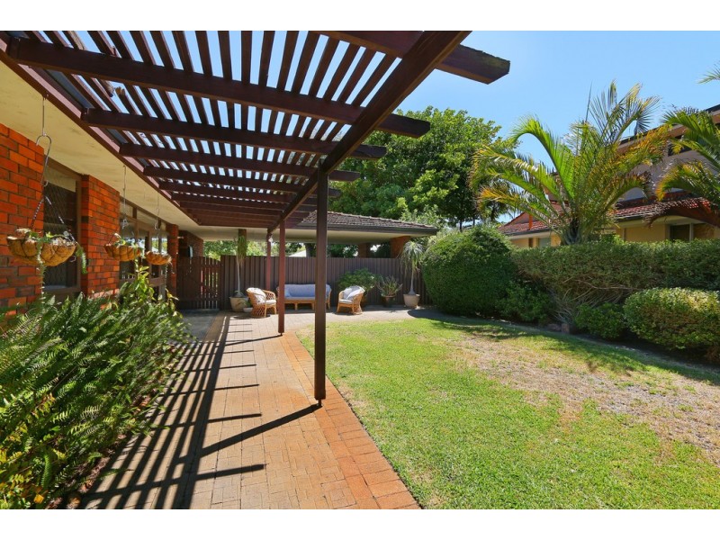 21 Bartling Crescent, Bateman WA 6150