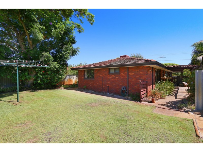 21 Bartling Crescent, Bateman WA 6150