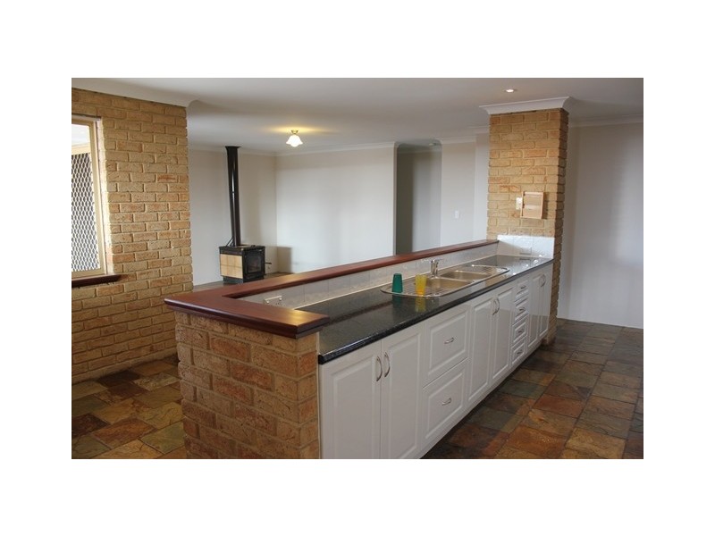 8 Borell Place, Kardinya WA 6163