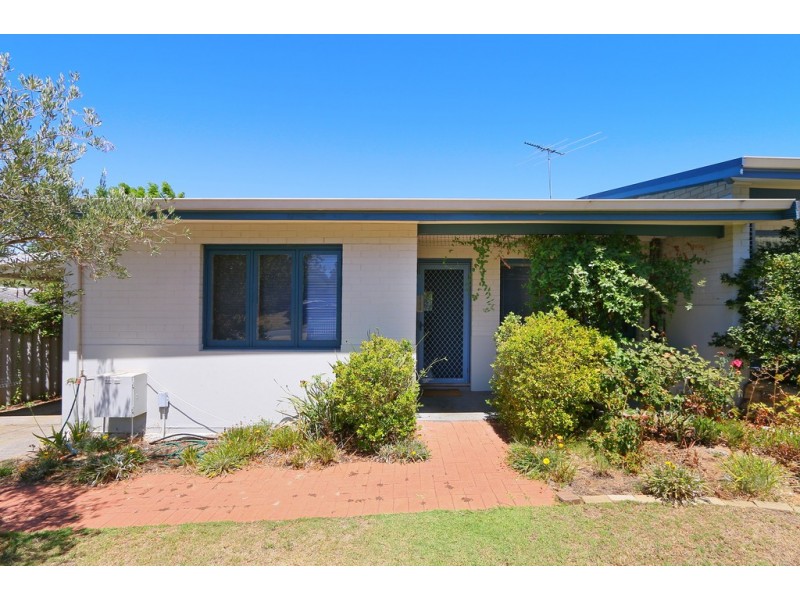 115A Cordelia Ave, Coolbellup WA 6163