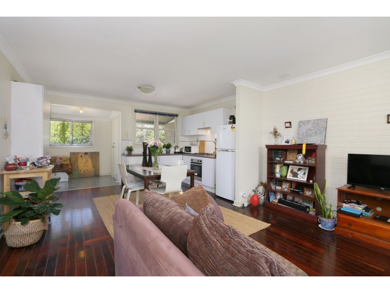115A Cordelia Ave, Coolbellup WA 6163