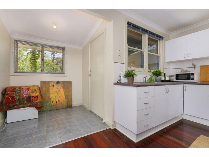115A Cordelia Ave, Coolbellup WA 6163