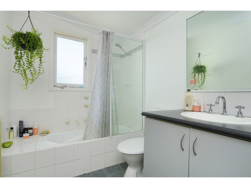 115A Cordelia Ave, Coolbellup WA 6163
