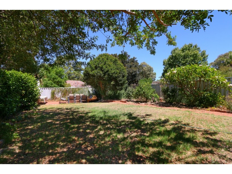115A Cordelia Ave, Coolbellup WA 6163