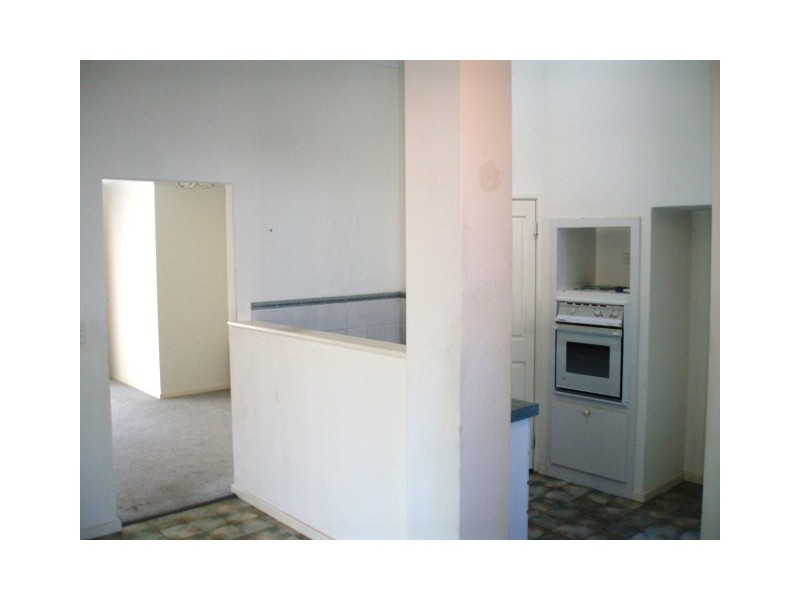 5C Jemerson St, Willagee WA 6156