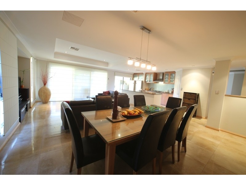 12 Stainer St, Willagee WA 6156