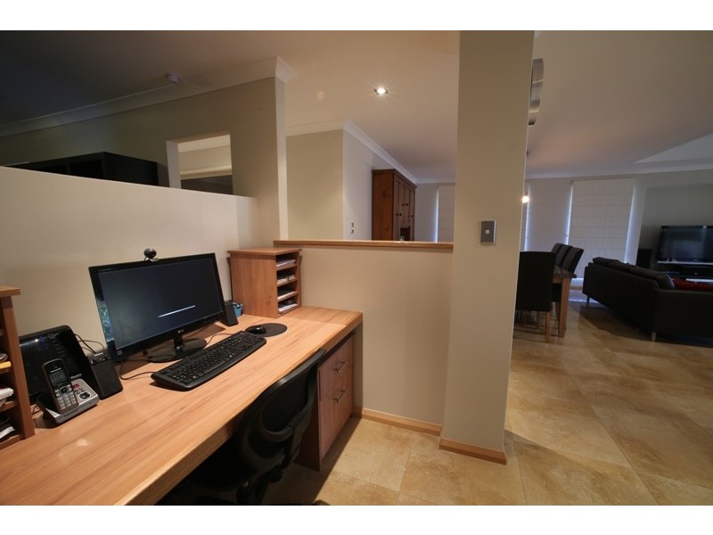 12 Stainer St, Willagee WA 6156