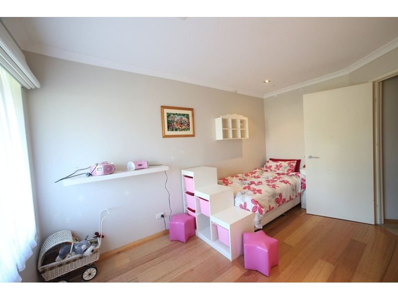 12 Stainer St, Willagee WA 6156