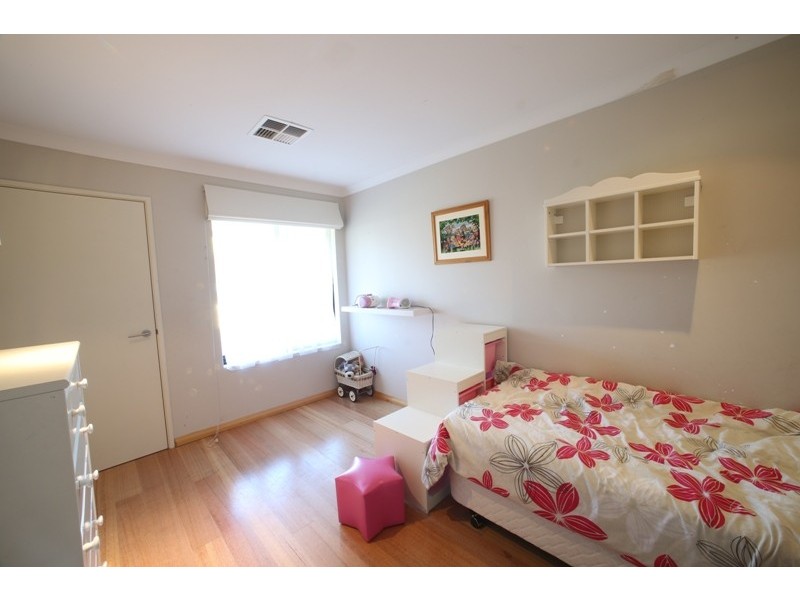 12 Stainer St, Willagee WA 6156