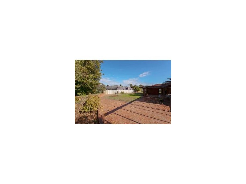 1 London Way, Bateman WA 6150