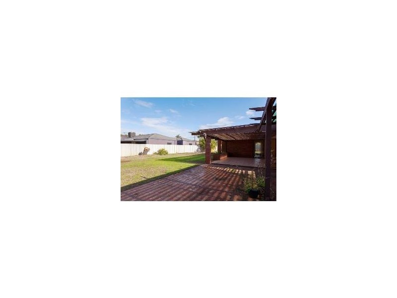 1 London Way, Bateman WA 6150