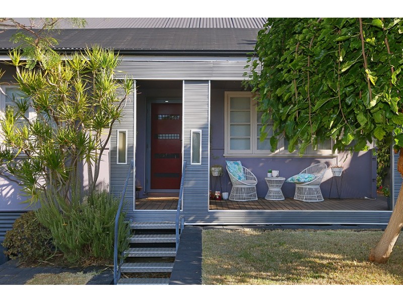 13 Hockin Street, Willagee WA 6156