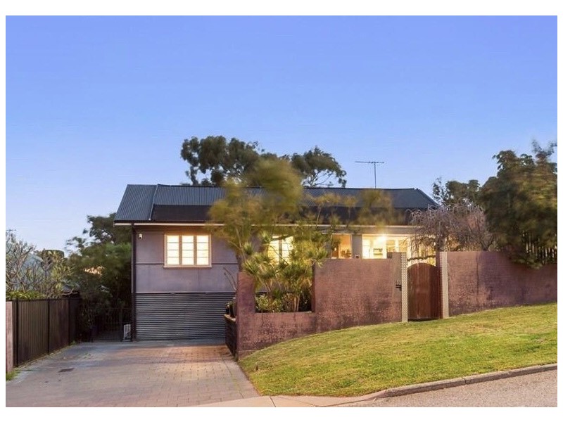 13 Hockin Street, Willagee WA 6156