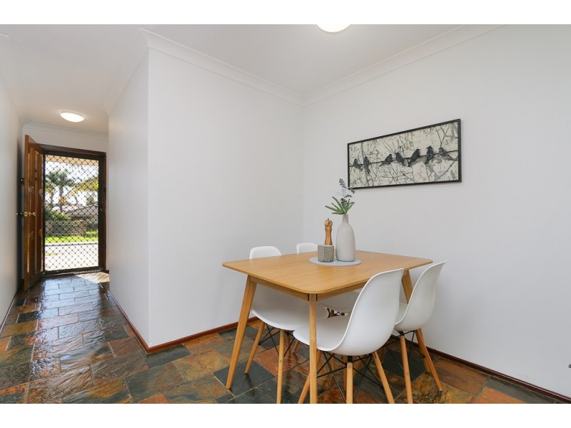 6 Sowden Drive, Samson WA 6163