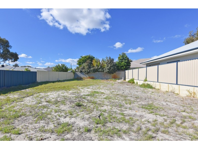 24B Stoddart Way, Bateman WA 6150