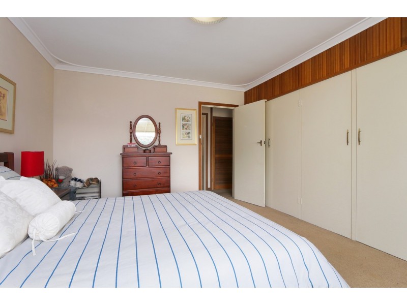 119 Gilbertson Rd, Kardinya WA 6163