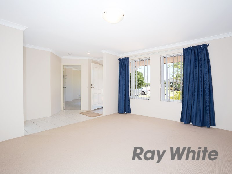 5 Sherbourne Corner, Success WA 6164